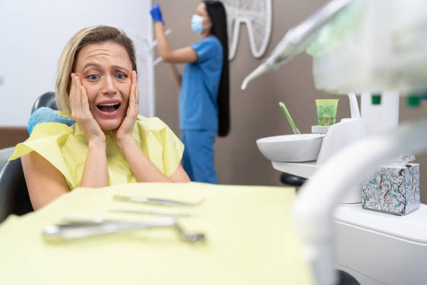 Best Emergency Cosmetic Dentistry (e.g., broken veneers) in Hickory Hls, IL